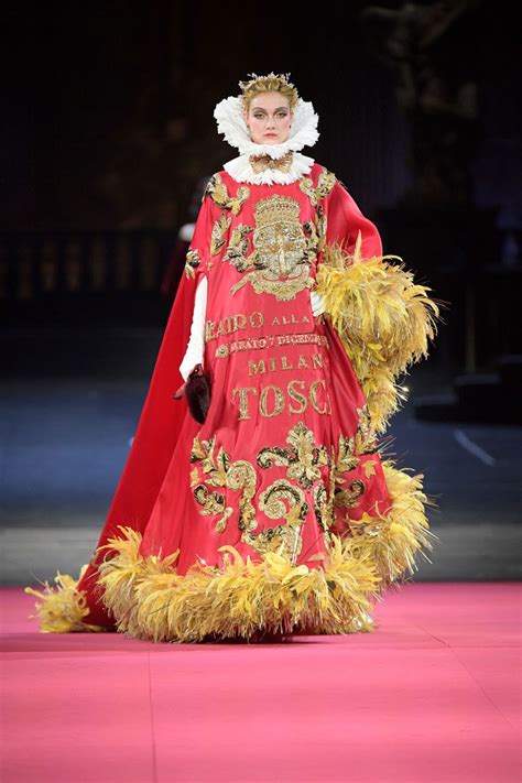 dolce gabbana show milan 2019|dolce and gabbana opera house.